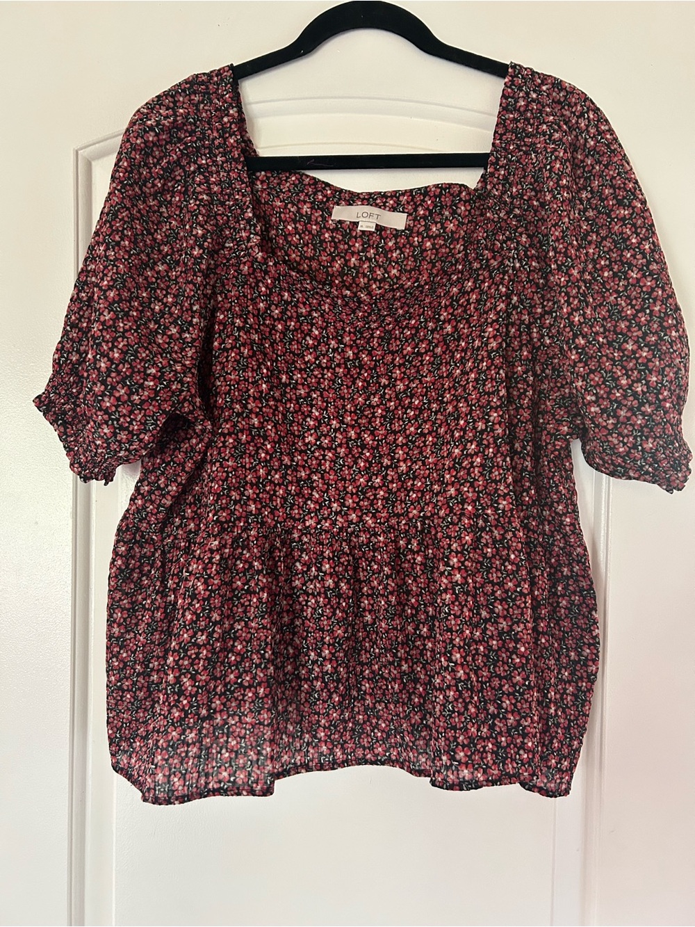 LOFT Black Floral Square-Neck Puff Sleeve Peplum Blouse